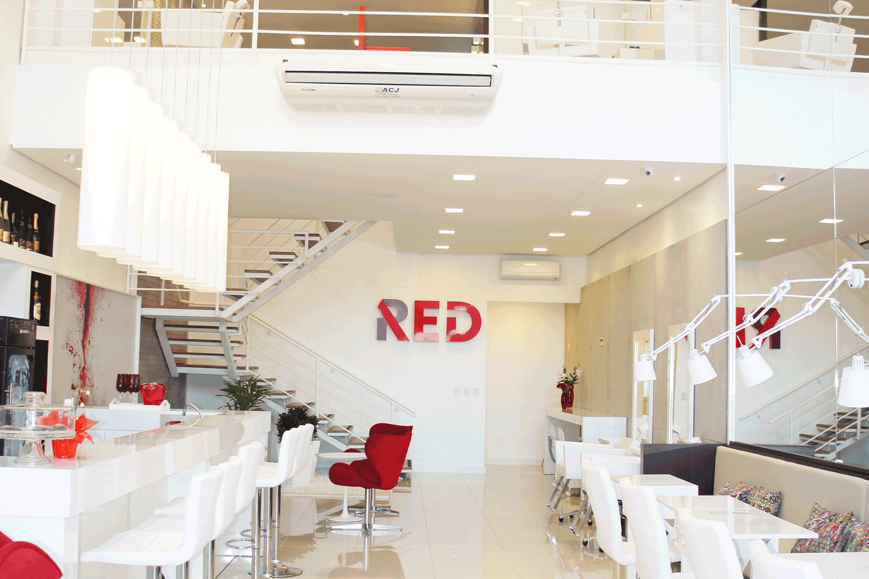 Red Beauty Bar